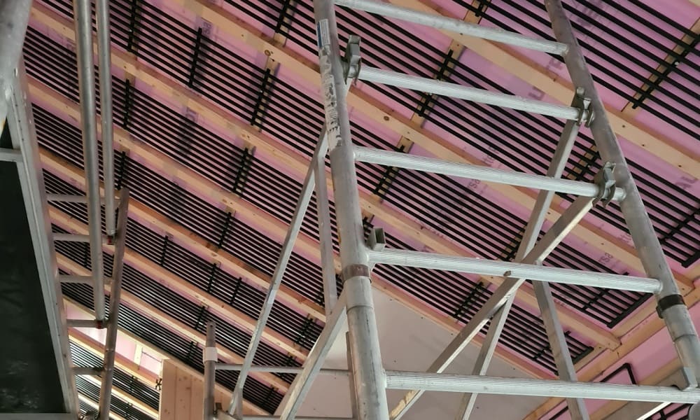 Trockenbaudunterkonstruktion inkl. Dammung im Zuge einer Neumontage Deckenheizung