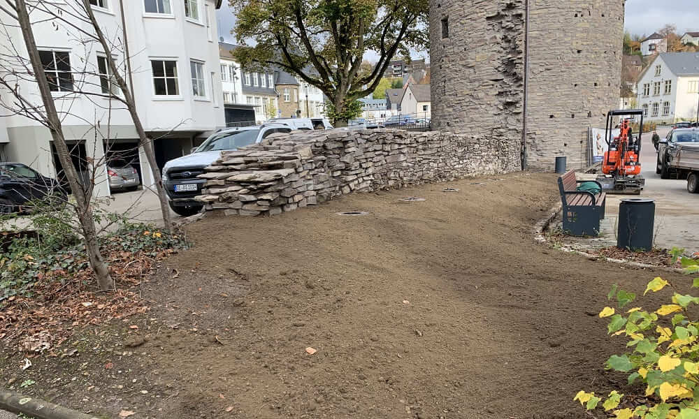 Restaurierung einer Stadtmauer
